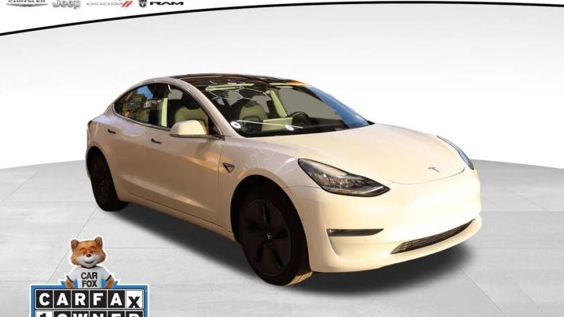 TESLA MODEL 3 2018 5YJ3E1EAXJF057315 image